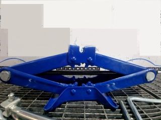 bontott TOYOTA RAV 4 Emelő