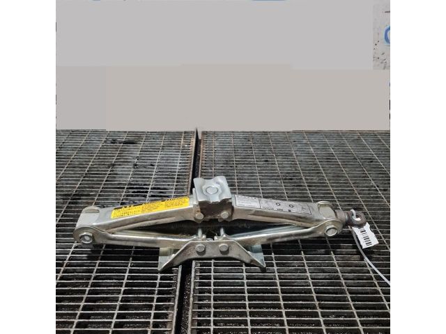 bontott TOYOTA RAV 4 Emelő