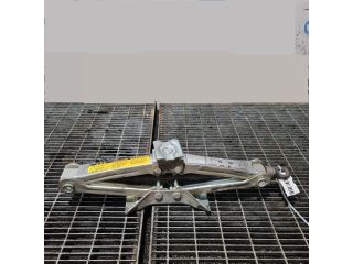 bontott TOYOTA RAV 4 Emelő