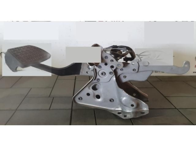 bontott TOYOTA RAV 4 Fékpedál