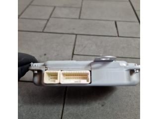 bontott TOYOTA RAV 4 Feszültségszabályzó