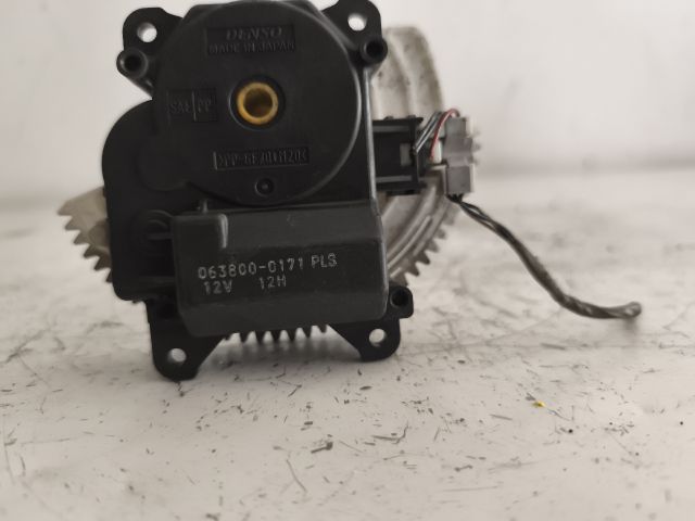 bontott TOYOTA RAV 4 Fűtés Állító Motor