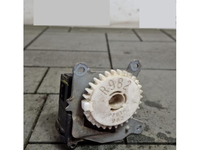 bontott TOYOTA RAV 4 Fűtés Állító Motor