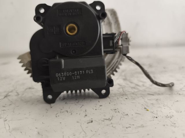 bontott TOYOTA RAV 4 Fűtés Állító Motor