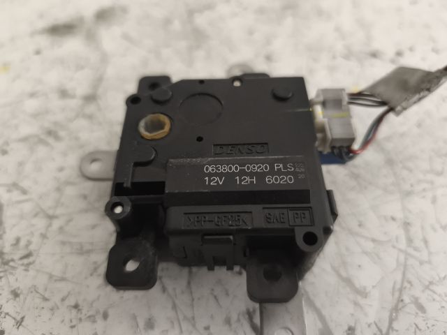 bontott TOYOTA RAV 4 Fűtés Állító Motor