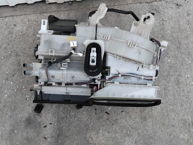 bontott TOYOTA RAV 4 Fűtés Box