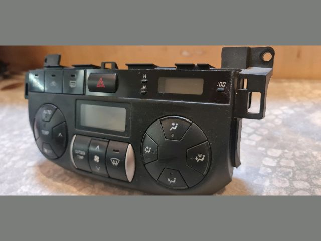 bontott TOYOTA RAV 4 Fűtéskapcsoló (digit klímás)