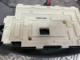 bontott TOYOTA RAV 4 Fűtéskapcsoló (digit klímás)