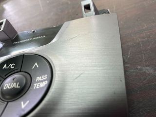 bontott TOYOTA RAV 4 Fűtéskapcsoló (digit klímás)