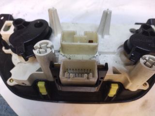 bontott TOYOTA RAV 4 Fűtéskapcsoló (manuális klímás)