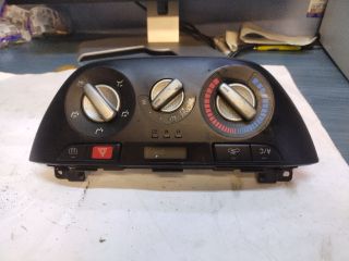 bontott TOYOTA RAV 4 Fűtéskapcsoló (manuális klímás)