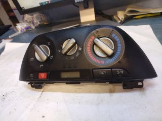 bontott TOYOTA RAV 4 Fűtéskapcsoló (manuális klímás)