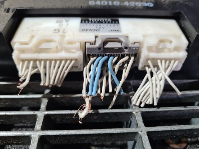 bontott TOYOTA RAV 4 Fűtéskapcsoló