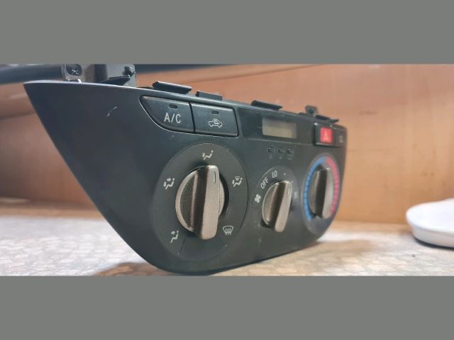 bontott TOYOTA RAV 4 Fűtéskapcsoló