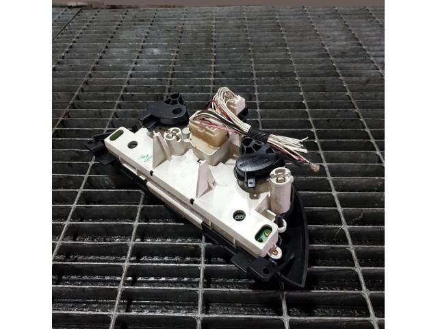 bontott TOYOTA RAV 4 Fűtéskapcsoló