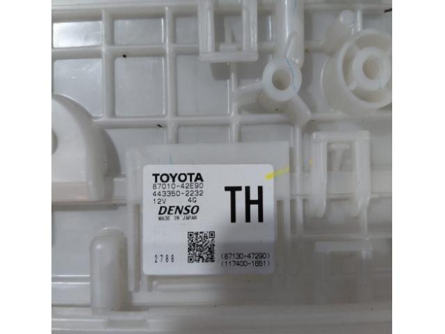 bontott TOYOTA RAV 4 Fűtőmotor (Klímás)