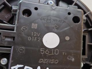 bontott TOYOTA RAV 4 Fűtőmotor (Klímás)