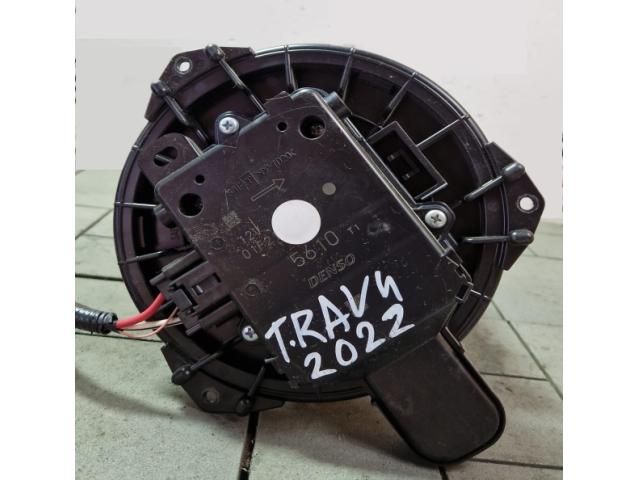 bontott TOYOTA RAV 4 Fűtőmotor (Klímás)