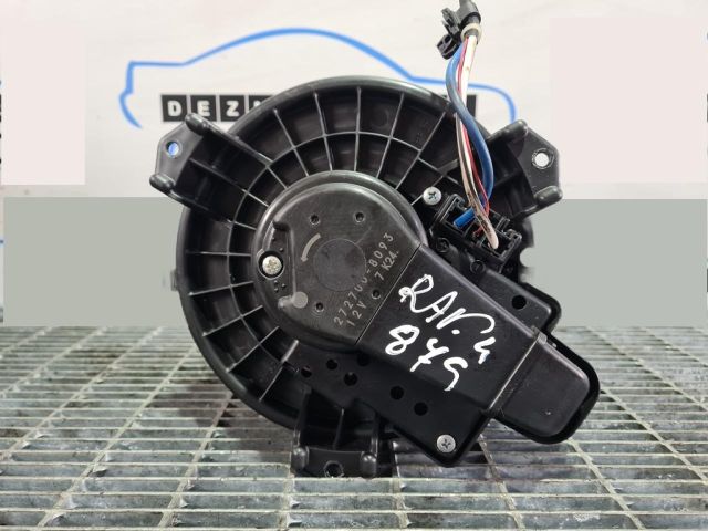 bontott TOYOTA RAV 4 Fűtőmotor (Klímás)