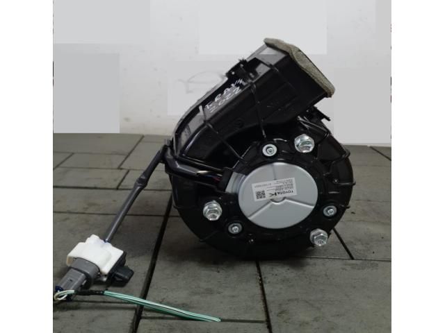 bontott TOYOTA RAV 4 Fűtőmotor (Klímás)