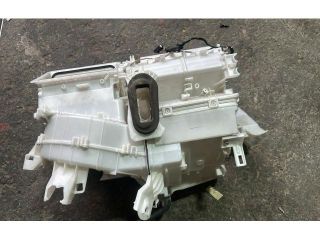 bontott TOYOTA RAV 4 Fűtőmotor (Klímás)