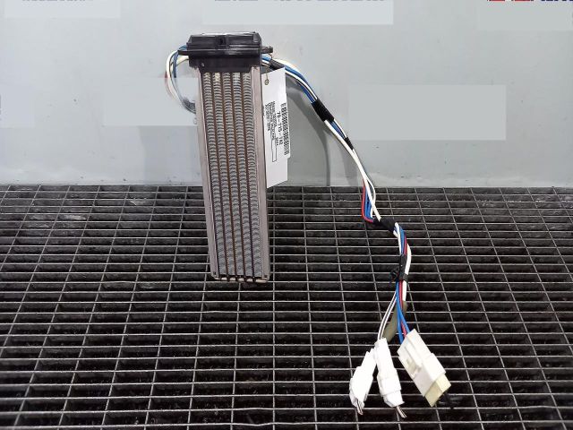 bontott TOYOTA RAV 4 Fűtőradiátor