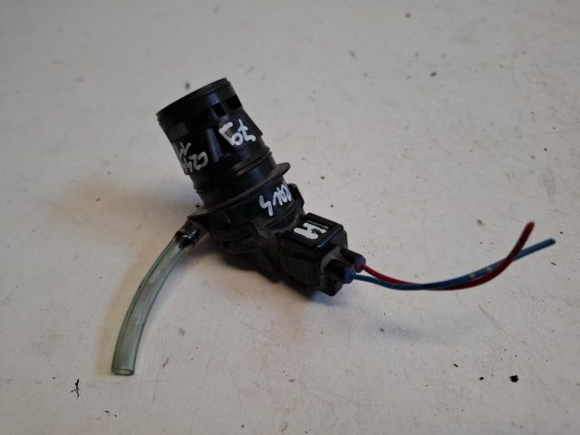 bontott TOYOTA RAV 4 Hátsó Ablakmosó Szivattyú