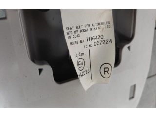 bontott TOYOTA RAV 4 Hátsó középső Biztonsági Öv