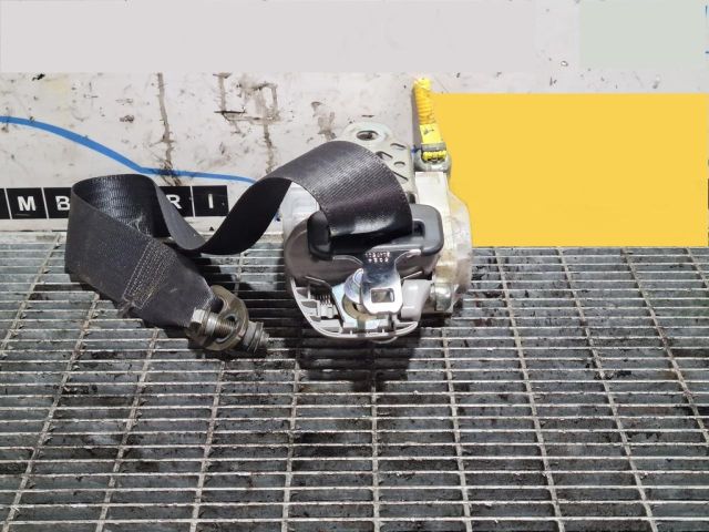 bontott TOYOTA RAV 4 Hátsó középső Biztonsági Öv