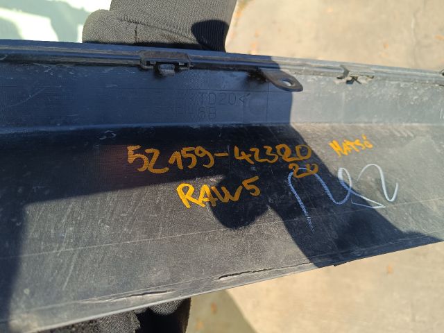 bontott TOYOTA RAV 4 Hátsó Lökhárító (Részeivel)