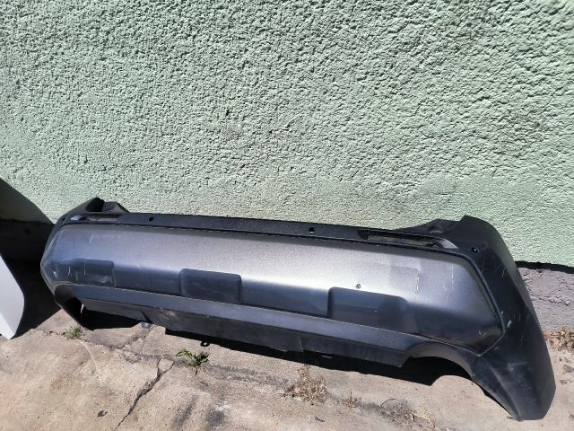 bontott TOYOTA RAV 4 Hátsó Lökhárító (Részeivel)