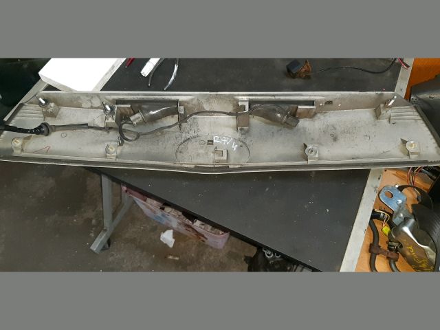 bontott TOYOTA RAV 4 Hátsó Rendszámtábla Világítás