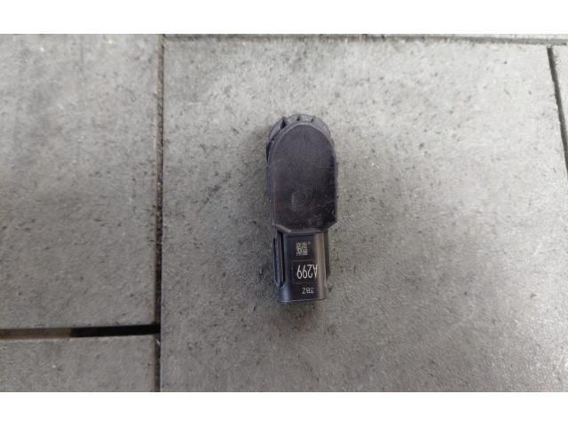 bontott TOYOTA RAV 4 Hátsó Tolatóradar Fej