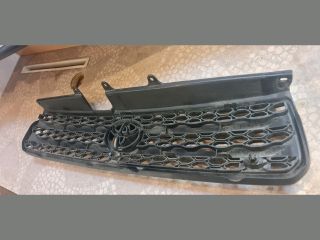 bontott TOYOTA RAV 4 Hűtőrács