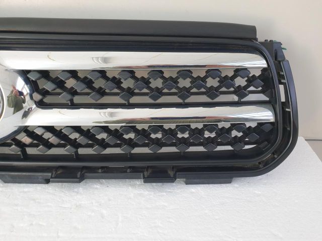 bontott TOYOTA RAV 4 Hűtőrács