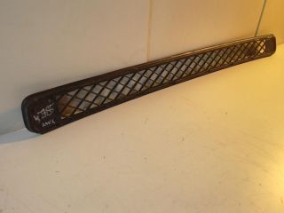 bontott TOYOTA RAV 4 Hűtőrács