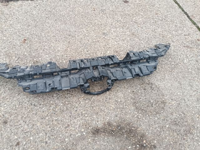 bontott TOYOTA RAV 4 Hűtőrács