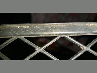 bontott TOYOTA RAV 4 Hűtőrács