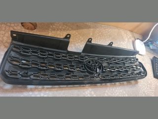 bontott TOYOTA RAV 4 Hűtőrács