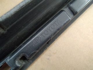 bontott TOYOTA RAV 4 Hűtőrács