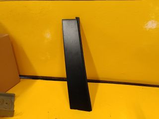bontott TOYOTA RAV 4 Jobb B Oszlop Díszléc