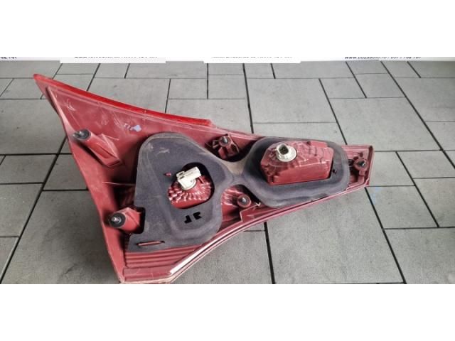 bontott TOYOTA RAV 4 Jobb Belső Hátsó Lámpa