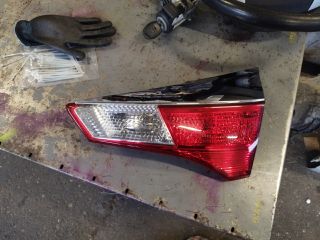 bontott TOYOTA RAV 4 Jobb Belső Hátsó Lámpa