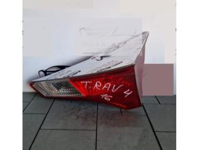 bontott TOYOTA RAV 4 Jobb Belső Hátsó Lámpa