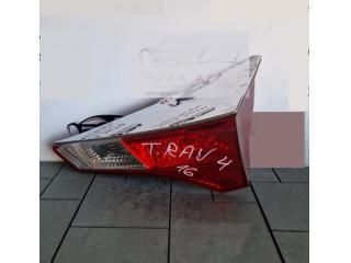 bontott TOYOTA RAV 4 Jobb Belső Hátsó Lámpa