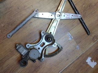 bontott TOYOTA RAV 4 Jobb első Ablakemelő Szerkezet (Elektromos)