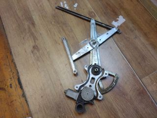 bontott TOYOTA RAV 4 Jobb első Ablakemelő Szerkezet (Elektromos)