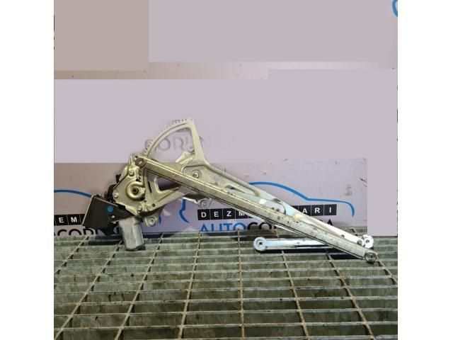 bontott TOYOTA RAV 4 Jobb első Ablakemelő Szerkezet (Elektromos)