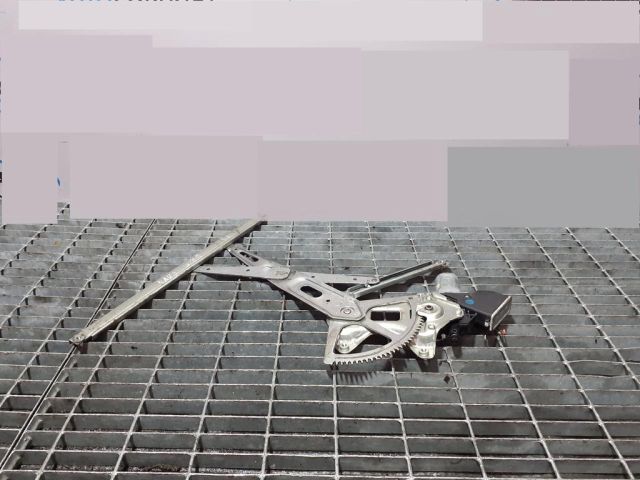 bontott TOYOTA RAV 4 Jobb első Ablakemelő Szerkezet (Elektromos)