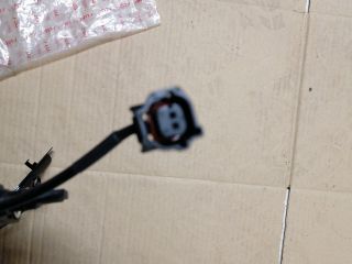 bontott TOYOTA RAV 4 Jobb első ABS Jeladó